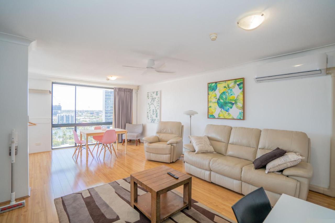 Large Surfers Paradise Apartment With Fantastic Views Gold Coast Exterior foto
